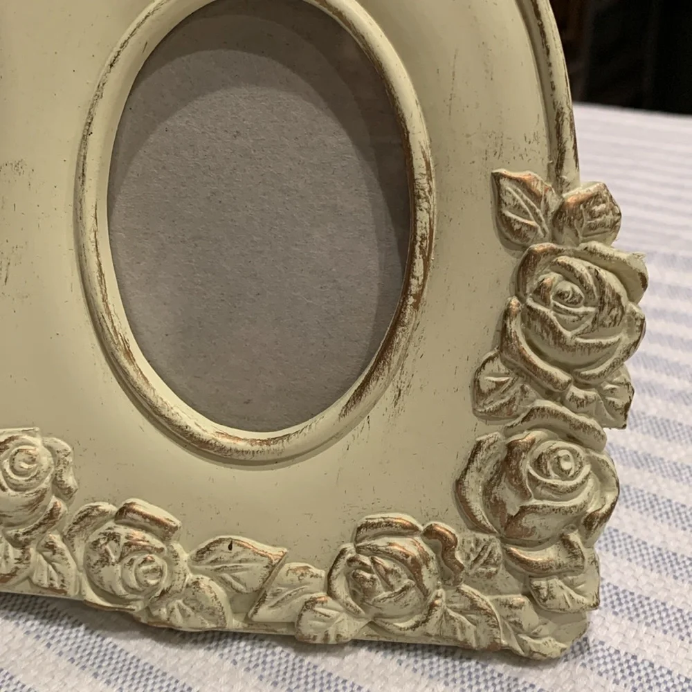 Vintage Shabby chic design picture frame